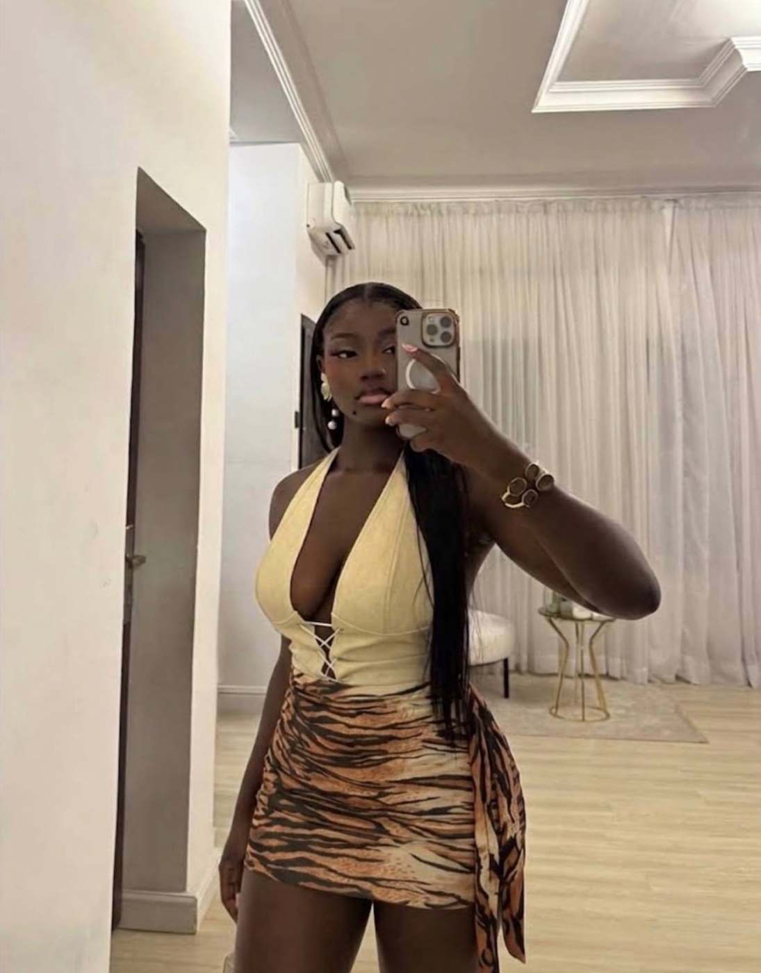 Baddie skirt with rope