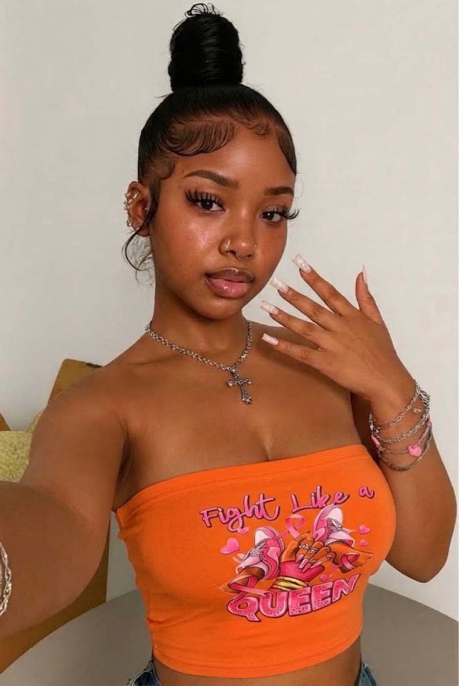 Graphic tube tops